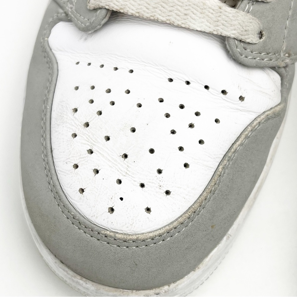 NIKE Jordan 1 Wolf Gray White Low Top Lace Up Sneakers #DC0774-105, Size 6.5 - Picture 4 of 15